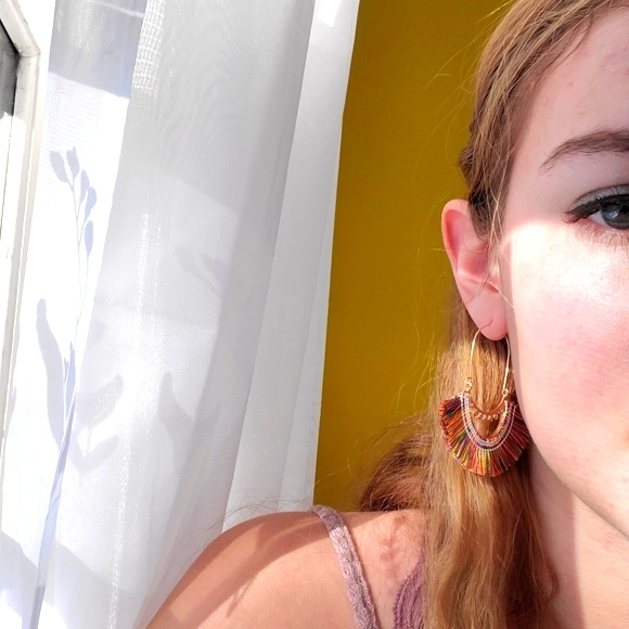 Fan Tassel Earrings NWOT - Picture 5 of 5